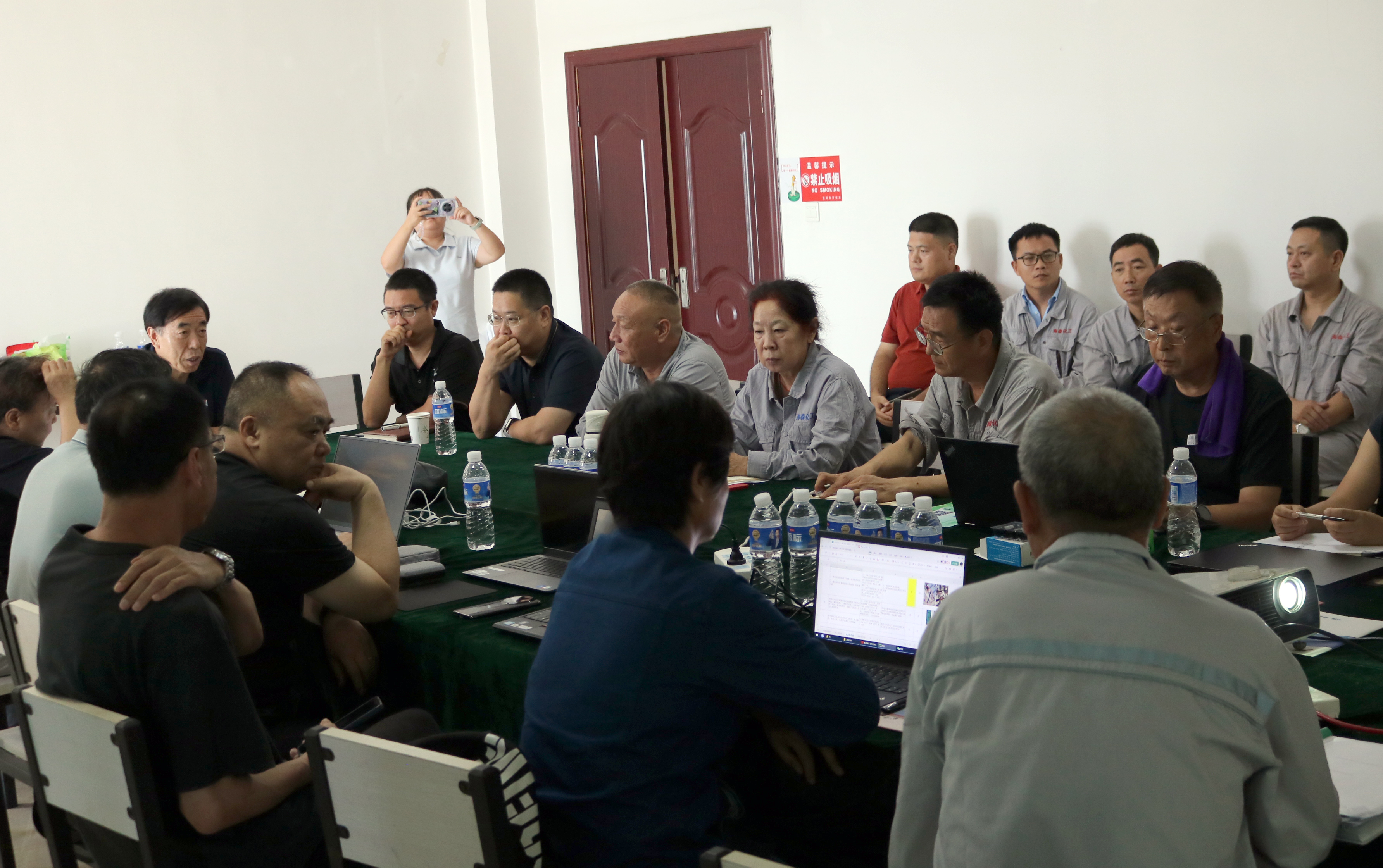 河北省化工安全专家团队深入海森化工开展专项帮扶