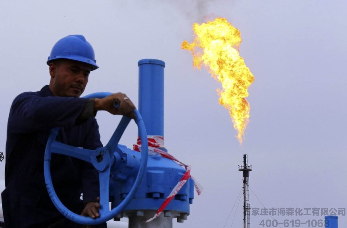 国际油价2017年会涨到70美元　还是跌到30美元？